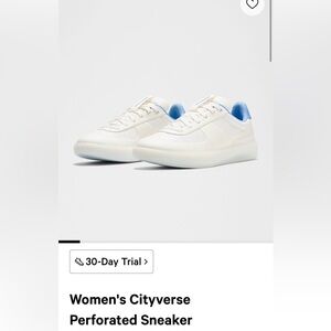 Lululemon Women's Cityverse Perforated Sneakers - White and Blue